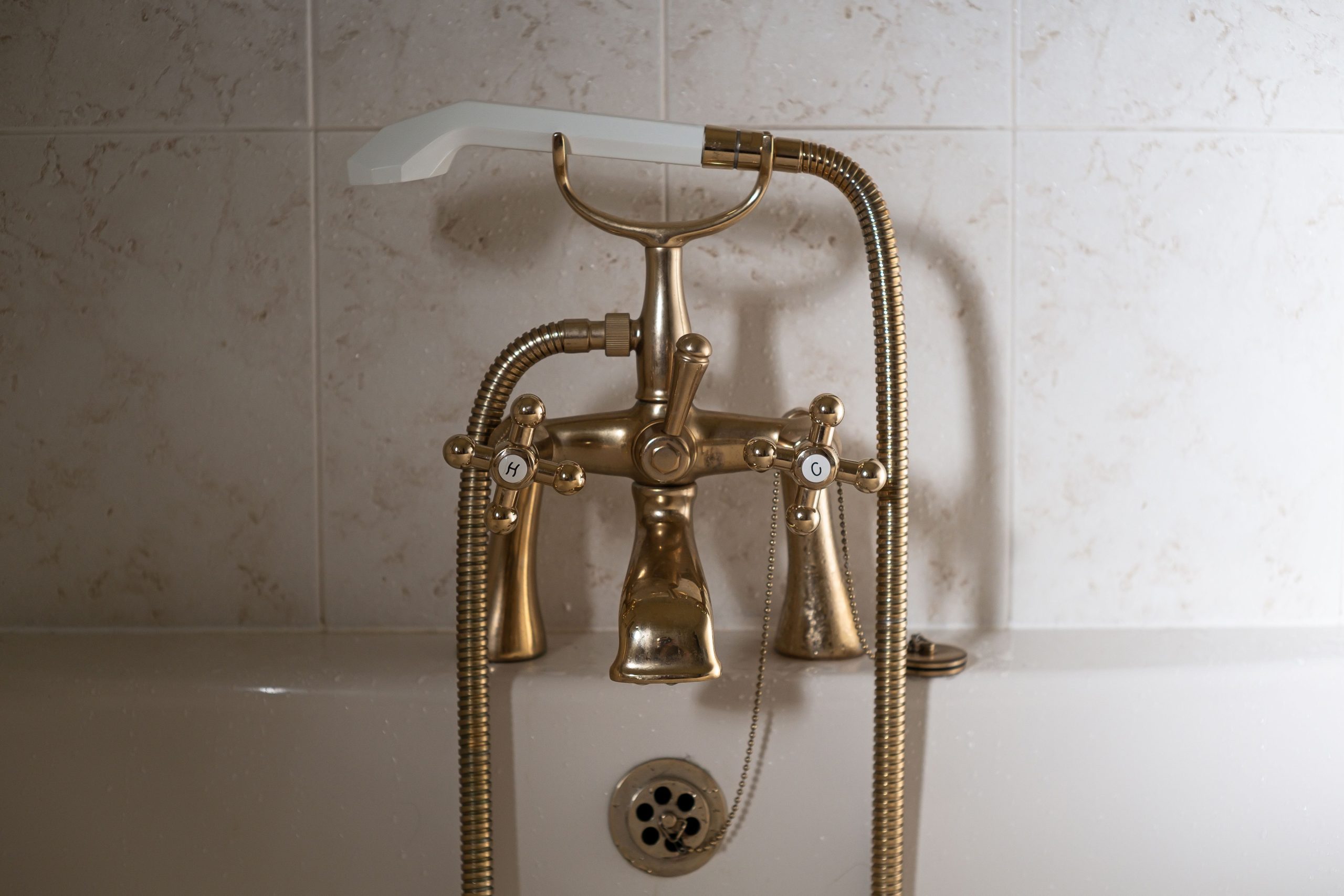 Robinet de baignoire classique en laiton